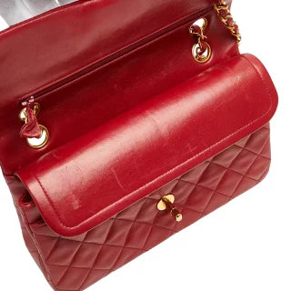 シャネル マトラッセ23 ダブルフラップ ココマーク チェーン ショルダーバッグ レッド ラムスキン レディース CHANEL 【中古】