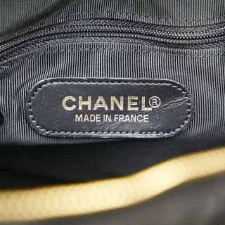 シャネル ココマーク ボストンバッグ ショルダーバッグ 2WAY ブラック パテントレザー レディース CHANEL 【中古】
