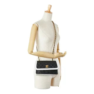 シャネル ココマーク マトラッセ チェーン ショルダーバッグ ブラック ホワイト ラムスキン レディース CHANEL 【中古】