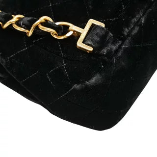 シャネル マトラッセ25 ココマーク チェーン リュック バックパック ブラック ベロア レザー レディース CHANEL 【中古】