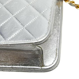 シャネル マトラッセ ココマーク チェーン ショルダーバッグ シルバー レザー レディース CHANEL 【中古】