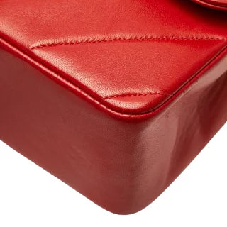 シャネル シェブロン V字ステッチ ココマーク ハンドバッグ ショルダーバッグ 2WAY レッド ラムスキン レディース CHANEL 【中古】