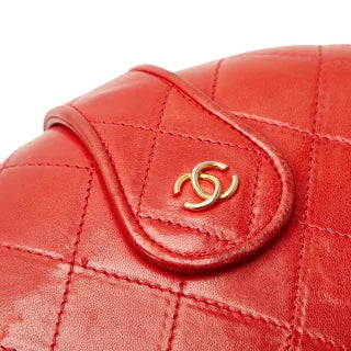 シャネル マトラッセ ココマーク ポーチ レッド ラムスキン レディース CHANEL 【中古】