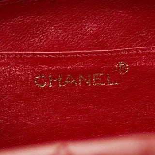 シャネル マトラッセ ココマーク ポーチ レッド ラムスキン レディース CHANEL 【中古】