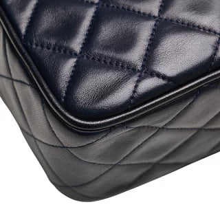 シャネル マトラッセ ココマーク フリンジ チェーン ショルダーバッグ ネイビー ラムスキン レディース CHANEL 【中古】