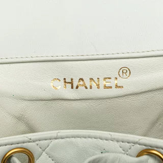 シャネル マトラッセ ココマーク チェーン リュック バックパック ホワイト ラムスキン レディース CHANEL 【中古】