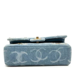 シャネル マトラッセ ココマーク ショルダーバッグ ブルー ゴールド デニム スパンコール レディース CHANEL 【中古】