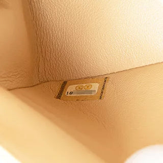 シャネル マトラッセ25 ダブルフラップ ココマーク チェーン ショルダーバッグ ベージュ キャビアスキン レディース CHANEL 【中古】