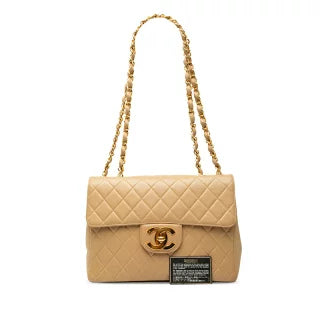 シャネル マトラッセ30 ココマーク チェーン ショルダーバッグ ベージュ ラムスキン レディース CHANEL 【中古】