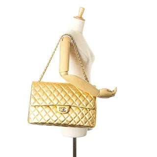シャネル マトラッセ40 ココマーク チェーン ショルダーバッグ ゴールド ラムスキン レディース CHANEL 【中古】