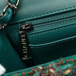シャネル マトラッセ20 ココマーク シルバー金具 チェーン ショルダーバッグ グリーン マルチカラー ツイード レザー レディース CHANEL 【中古】