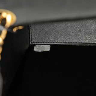 シャネル マトラッセ ココマーク チェーン ショルダーバッグ ブラック パテントレザー レディース CHANEL 【中古】