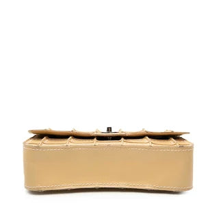 シャネル ワイルドステッチ ココマーク チョコバー チェーン ショルダーバッグ ベージュ レザー レディース CHANEL 【中古】