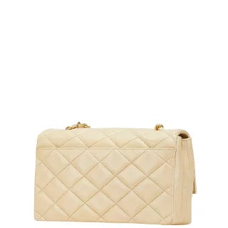 シャネル ココマーク マトラッセ チェーン ショルダーバッグ オフホワイト ラムスキン レディース CHANEL 【中古】