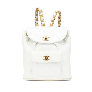 シャネル マトラッセ ココマーク チェーン リュック バックパック ホワイト ラムスキン レディース CHANEL 【中古】