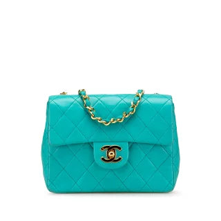 シャネル マトラッセ ココマーク チェーン ショルダーバッグ ターコイズブルー ラムスキン レディース CHANEL 【中古】