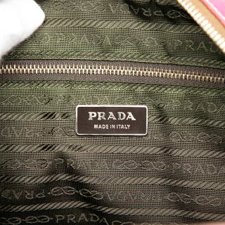 プラダ 三角ロゴプレート ハンドバッグ ピンク レザー レディース PRADA 【中古】