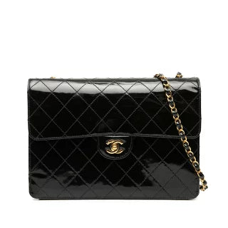 シャネル マトラッセ ココマーク チェーン ショルダーバッグ ブラック パテントレザー レディース CHANEL 【中古】